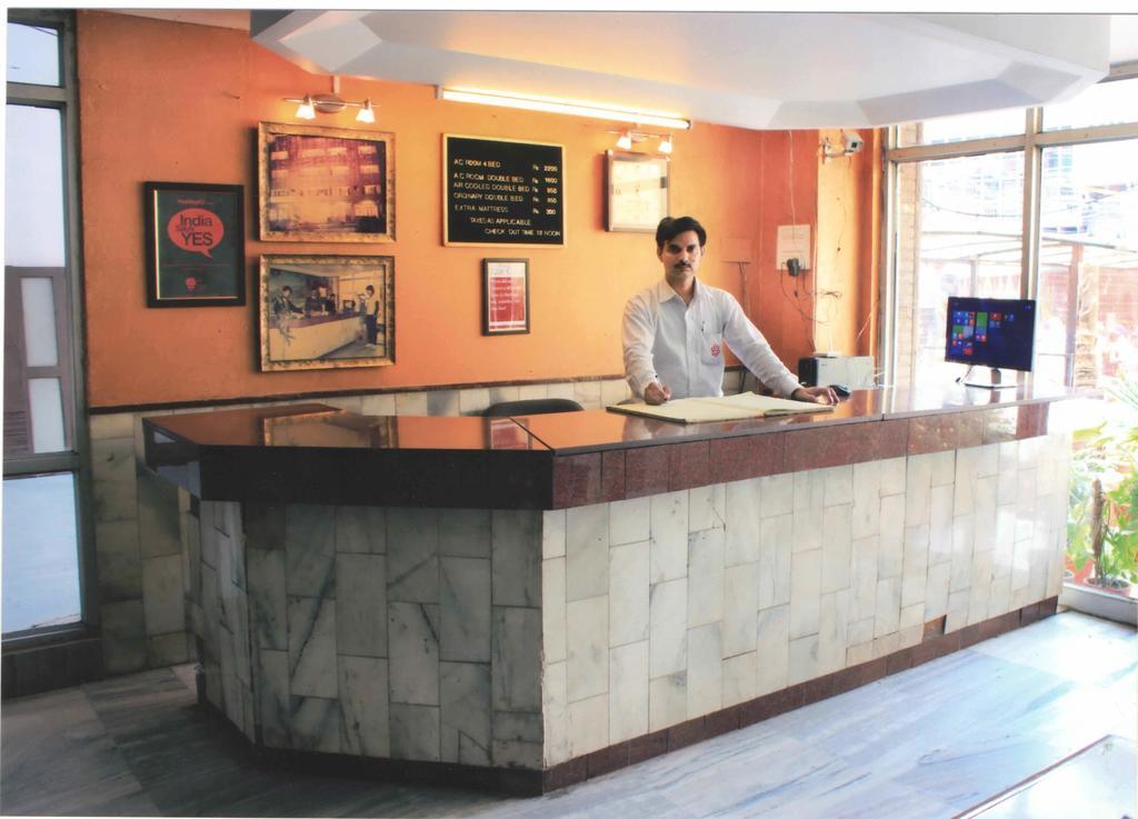 Hotel Mansarover International 하리드와르 외부 사진